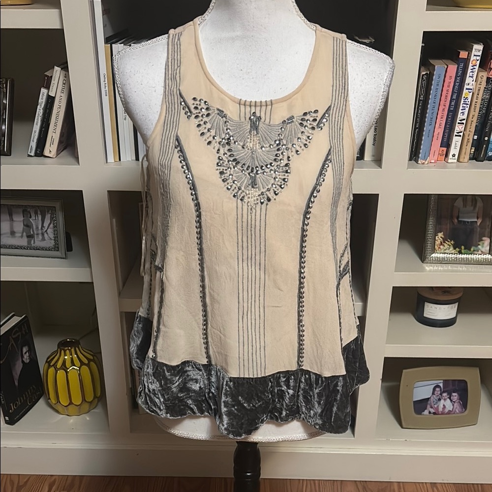 Anthropologie‎ Moulinette Soeurs Beaded Tank Top with Velvet Size Small Petite